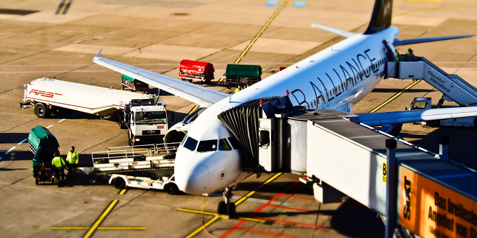 Cross-border transportation service